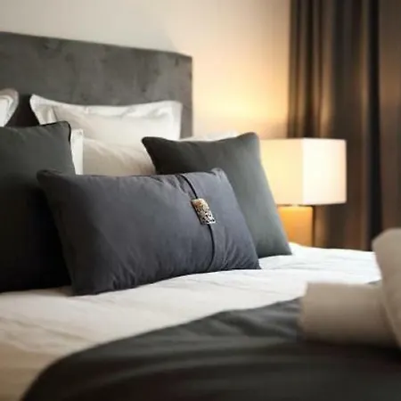 Apartment Fivos Luxury Athens